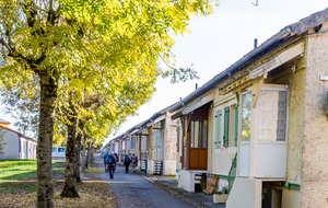 Dans la cité ouvrière minière des Homps (Cagnac les Mines)