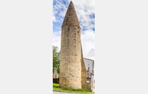 Avignonet-Lauragais:  La Poivrière et le cathare