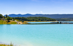 Lac de Montbel: rive Est, bois du Soula, aquaculture