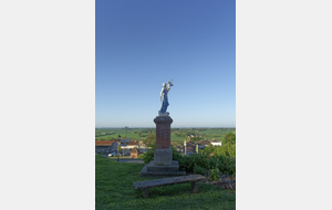 681330cf739ca_MontjoireVacquiers00004.jpg