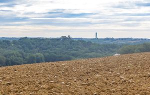 Vue direction de l'est  à partir de Barré, chateau d'eau du Cabousset