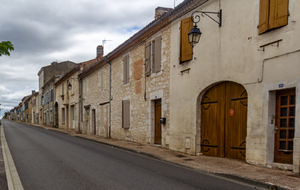 Mauvezin: rue de la république