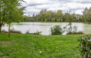 Mauvezin: Etang de pêche, quai de la marine