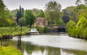 Arrivée sur les bords du Canal du Midi