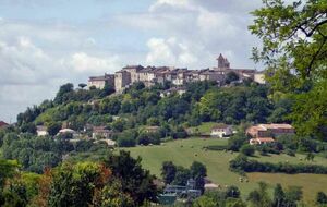 82 - Lauzerte - Les Moulins du Quercy Blanc 