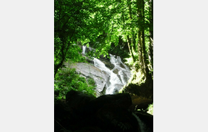 81-D'Escoussens à la cascade du Mouscaillou