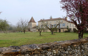 46 - Chemin des puits et lavoirs de Laburgade à Aujols