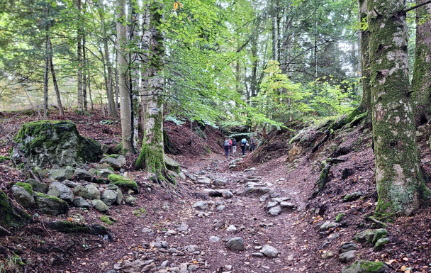 Auvergne-J5_La Bourboule, eaux thermale de la Dordogne